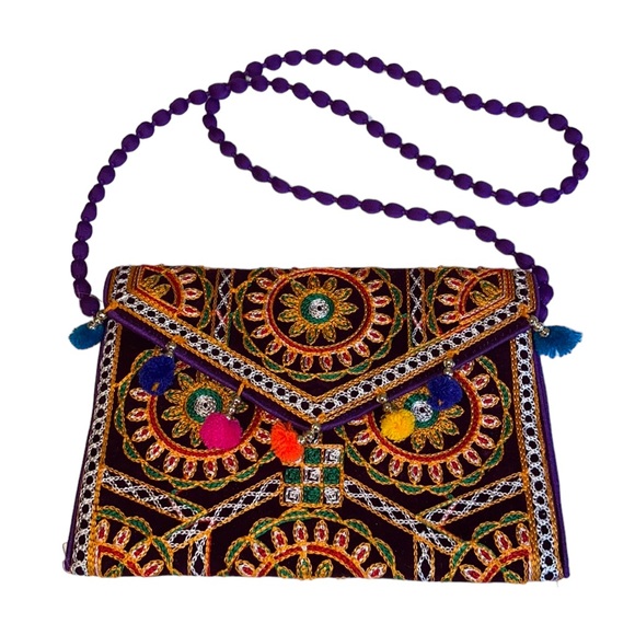 Vintage Handbags - Vintage Embroidered Envelope Clutch Shoulder Bag Womens Purse Pom Pom Boho